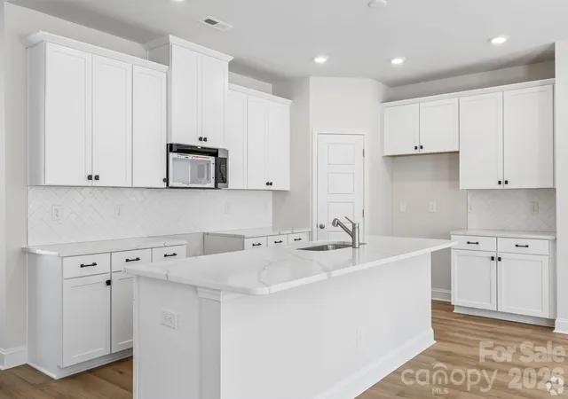 Photo 2 of Single family home for sale at 9601 Pointer Rd #77, Huntersville, NC 28078 | MLS# 4424257 | Listing updated on 2026-10-28