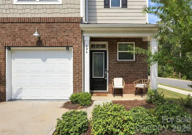 Photo 2 of Townhouse for sale at 604 Rustic Path Ln, Fort Mill, SC 29708 | MLS# 4424269 | Listing updated on 2026-09-22