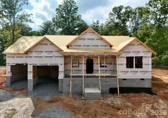 Photo 4 of Single family home for sale at 2439 Kimberly Ave, Morganton, NC 28655 | MLS# 4424270 | Listing updated on 2026-09-15