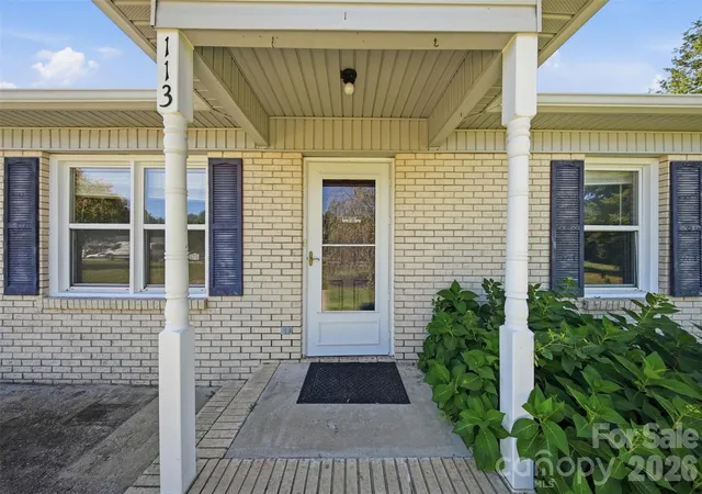 Photo 3 of Single family home for sale at 113 Hicks Rd, Grover, NC 28073 | MLS# 4424281 | Listing updated on 2026-09-15