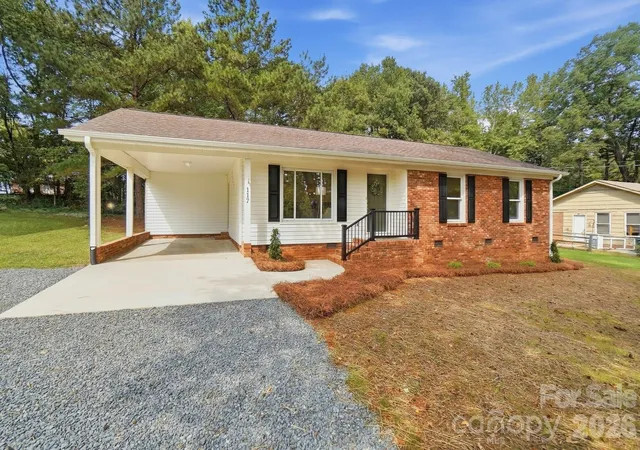 Photo 3 of Single family home for sale at 117 Boundary Rd, Oakboro, NC 28129 | MLS# 4424286 | Listing updated on 2026-10-02