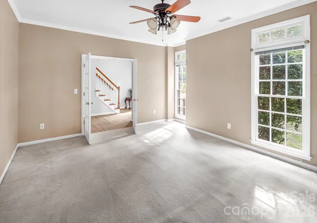 Photo 4 of Single family home for sale at 5016 Hickory Lake Ln, Matthews, NC 28105 | MLS# 4424293 | Listing updated on 2026-09-18