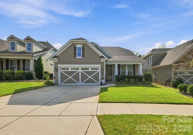 Photo 1 of Single family home for sale at 8407 Festival Way, Charlotte, NC 28215 | MLS# 4424294 | Listing updated on 2026-10-07