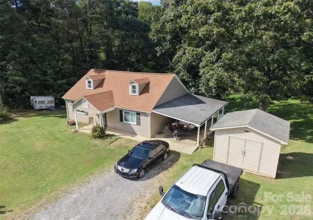 Photo 1 of Single family home for sale at 4266 Smokey Crk Rd, Lenoir, NC 28645 | MLS# 4424314 | Listing updated on 2026-09-16