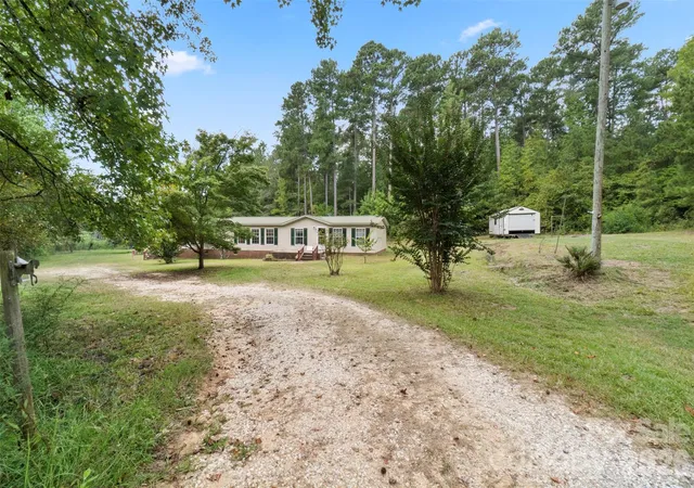 Photo 1 of Single family home for sale at 460 Ingram Rd, Lilesville, NC 28091 | MLS# 4424323 | Listing updated on 2026-09-29