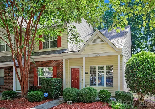 Townhouse for sale at 10134 Frosty Ln, Charlotte, NC 28216 | MLS# 4424329