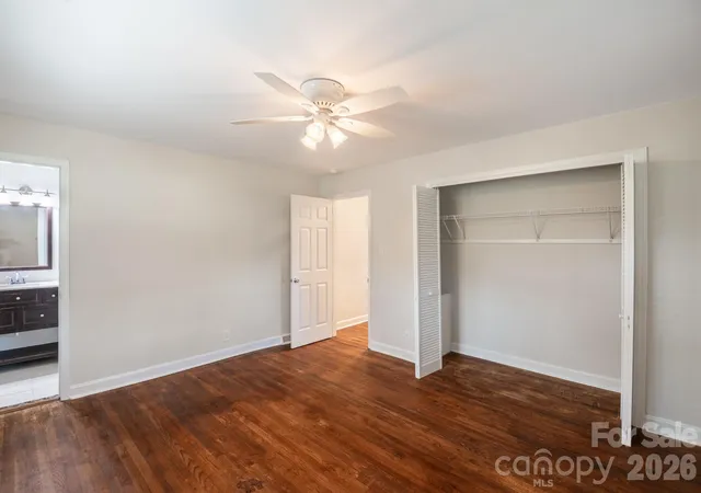 Photo 4 of Single family home for sale at 6414 Elmwood Cir, Charlotte, NC 28214 | MLS# 4424332 | Listing updated on 2026-10-06