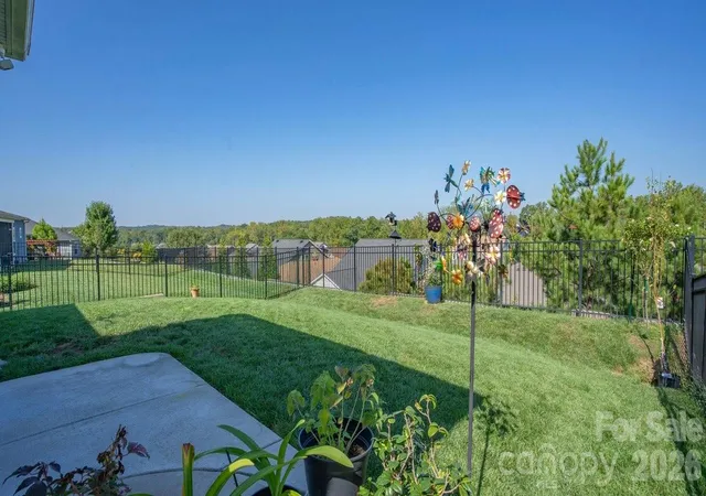 Photo 3 of Single family home for sale at 6249 Raven Rock Dr, Denver, NC 28037 | MLS# 4424337 | Listing updated on 2026-09-20
