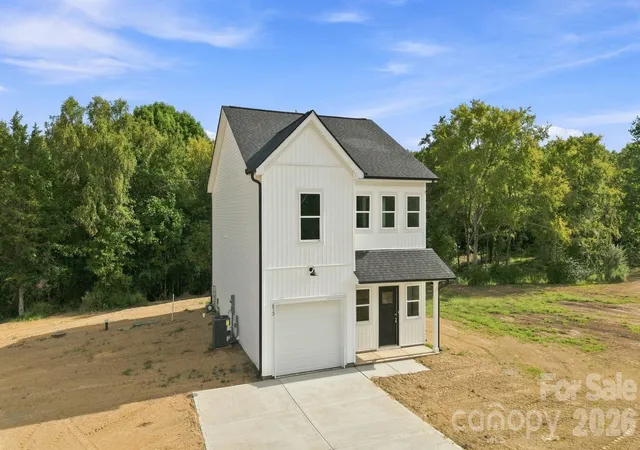 Photo 3 of Single family home for sale at 673 Hazel Blakeney Rd, Pageland, SC 29728 | MLS# 4424355 | Listing updated on 2026-09-24