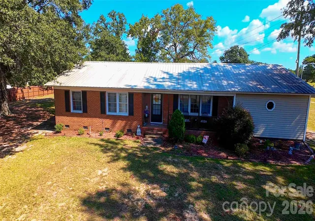 Single family home for sale at 1467 Airport Rd, Pageland, SC 29728 | MLS# 4424359