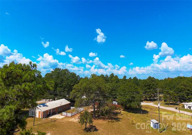 Photo 3 of Single family home for sale at 1467 Airport Rd, Pageland, SC 29728 | MLS# 4424359 | Listing updated on 2026-09-25