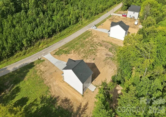 Photo 3 of Single family home for sale at 719 Hazel Blakeney Rd, Pageland, SC 29728 | MLS# 4424377 | Listing updated on 2026-09-22