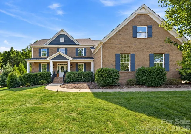Photo 1 of Single family home for sale at 612 Highland Ridge Point, Clover, SC 29710 | MLS# 4424384 | Listing updated on 2026-09-24