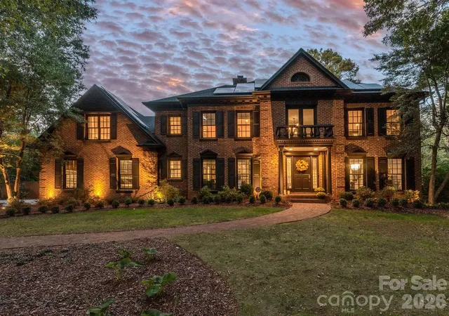 Single family home for sale at 5307 Mirabell Rd, Charlotte, NC 28226 | MLS# 4424407