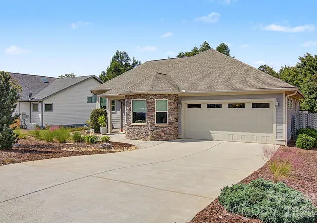 Photo 2 of Single family home for sale at 35 Penley Park Dr, Weaverville, NC 28787 | MLS# 4424413 | Listing updated on 2026-09-22