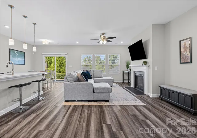 Photo 3 of Single family home for sale at 14830 Batteliere Dr, Charlotte, NC 28278 | MLS# 4424423 | Listing updated on 2026-09-28