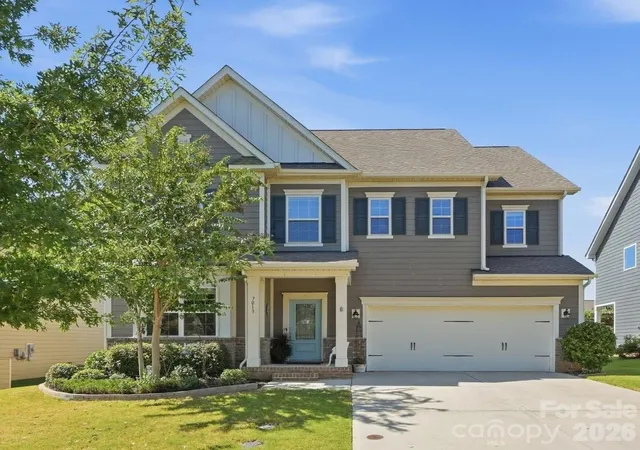 Single family home for sale at 7013 Hamilton Ml Dr, Waxhaw, NC 28173 | MLS# 4424451