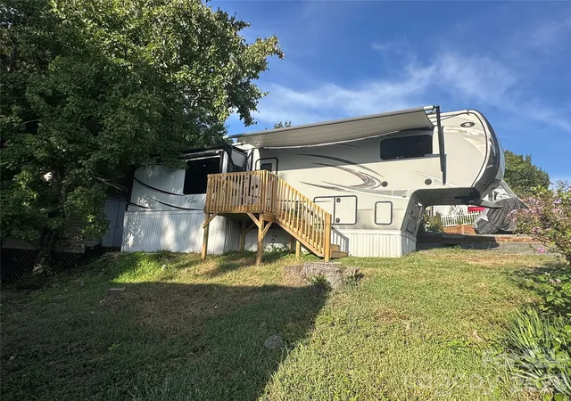 Single family home for sale at 122 Eagle Dr, New London, NC 28127 | MLS# 4424474 | Listing updated on 2026-09-21