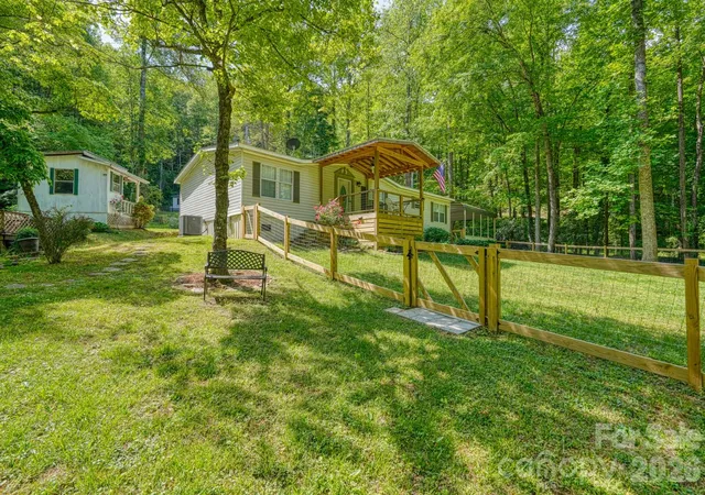 Photo 1 of Single family home for sale at 123 Little Rock Way, Mill Spring, NC 28756 | MLS# 4424479 | Listing updated on 2026-09-17