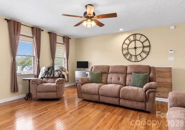 Photo 4 of Single family home for sale at 3209 Timothy Ln, Lincolnton, NC 28092 | MLS# 4424486 | Listing updated on 2026-09-20