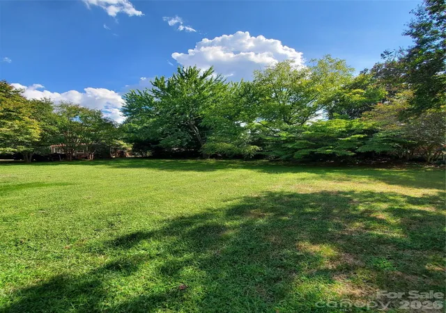 Photo 4 of Single family home for sale at 596 Georgia Ave, Statesville, NC 28677 | MLS# 4424491 | Listing updated on 2026-09-26