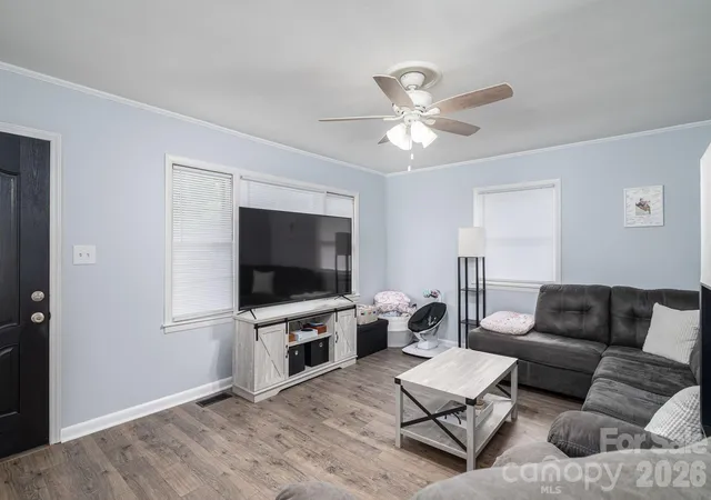 Photo 4 of Single family home for sale at 2173 Dale Ave, Lincolnton, NC 28092 | MLS# 4424496 | Listing updated on 2026-09-19