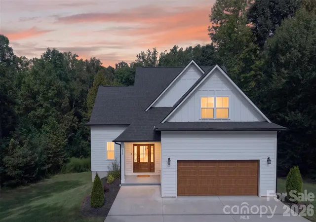 Photo 1 of Single family home for sale at 229 Shenandoah Loop, Troutman, NC 28166 | MLS# 4424499 | Listing updated on 2026-09-29