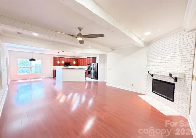 Photo 3 of Single family home for sale at 14903 Superior St, Charlotte, NC 28273 | MLS# 4424506 | Listing updated on 2026-09-22