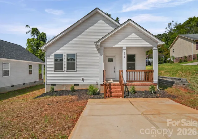 Photo 2 of Single family home for sale at 301 N Long St, Salisbury, NC 28144 | MLS# 4424524 | Listing updated on 2026-09-29