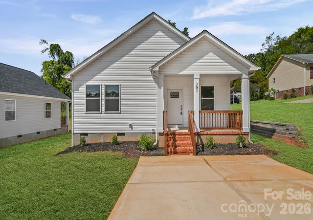 Photo 27 of Single family home for sale at 301 N Long St, Salisbury, NC 28144 | MLS# 4424524 | Listing updated on 2026-09-29