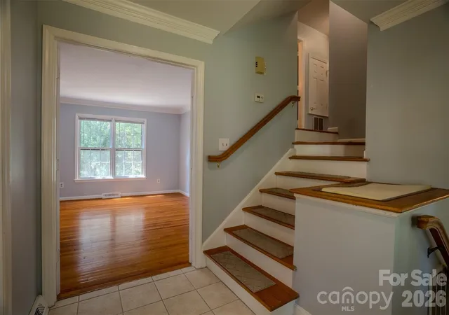 Photo 2 of Single family home for sale at 6516 Brynwood Dr, Charlotte, NC 28226 | MLS# 4424530 | Listing updated on 2026-10-26