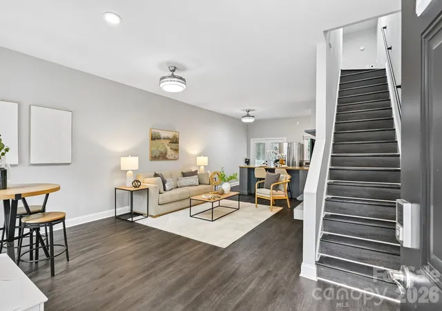 Photo 3 of Townhouse for sale at 316 W 10th Street, Charlotte, NC 28202 | MLS# 4424532 | Listing updated on 2026-10-06