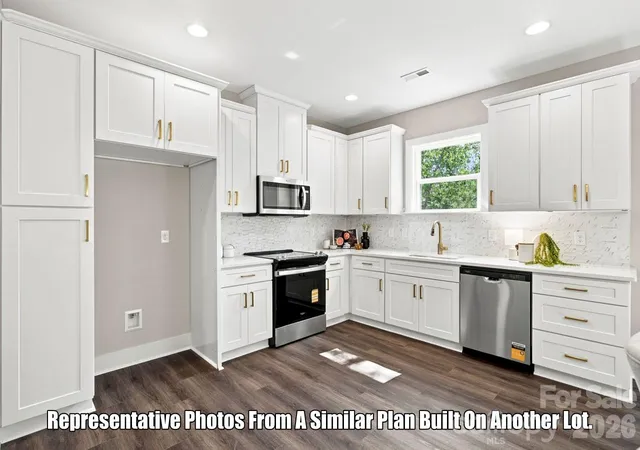 Photo 3 of Single family home for sale at 2213 W 7th Avenue, Gastonia, NC 28052 | MLS# 4424536 | Listing updated on 2026-10-09