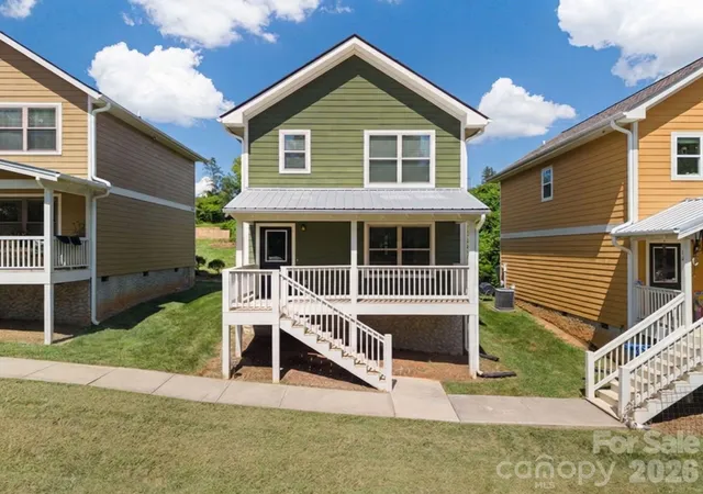 Photo 1 of Single family home for sale at 8 Cottage Cvs Ln, Asheville, NC 28803 | MLS# 4424551 | Listing updated on 2026-10-07