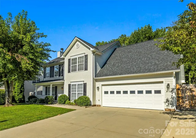 Photo 2 of Single family home for sale at 57 N Sunberry Trl, Fletcher, NC 28732 | MLS# 4424572 | Listing updated on 2026-09-27