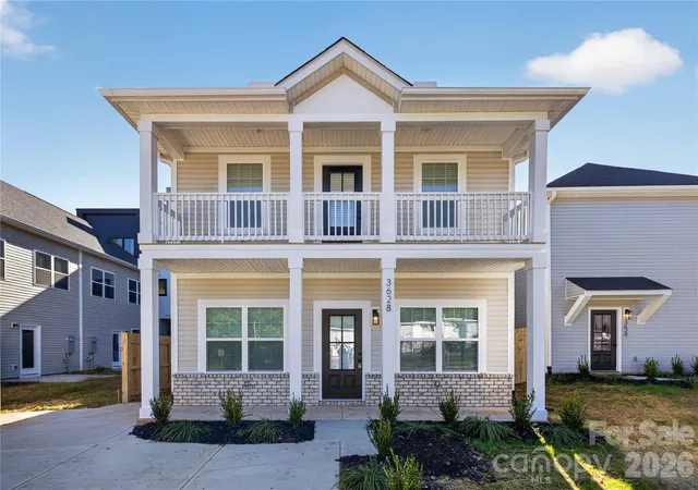 Single family home for sale at 3628 Glenwood Dr, Charlotte, NC 28208 | MLS# 4424579