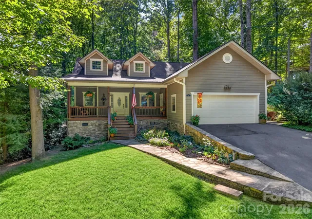 Photo 1 of Sale Pending at 427 Locust Dr, Maggie Valley, NC 28751 | MLS# 4424585 | Listing updated on 2026-10-08