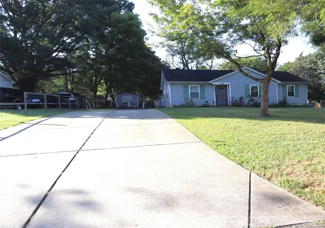 Single family home for sale at 9821 Garth Wood Rd, Charlotte, NC 28273 | MLS# 4424614