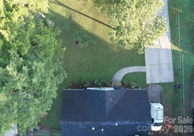 Photo 3 of Single family home for sale at 9821 Garth Wood Rd, Charlotte, NC 28273 | MLS# 4424614 | Listing updated on 2026-09-22