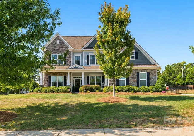 Photo 3 of Single family home for sale at 6451 Grovewood Trl, Indian Trail, NC 28079 | MLS# 4424620 | Listing updated on 2026-10-07