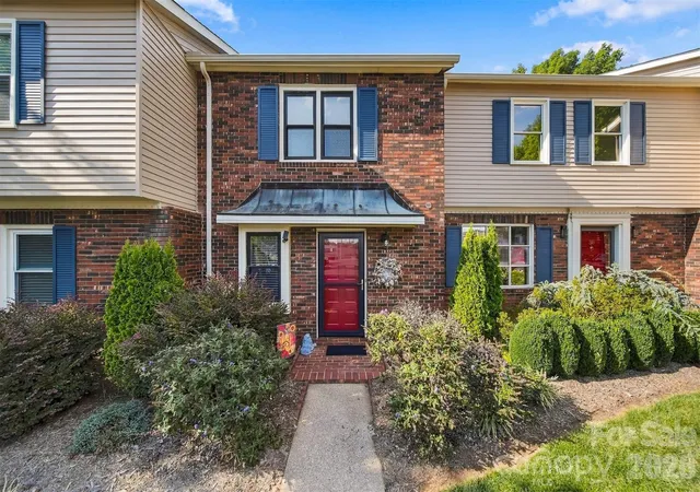 Photo 1 of Townhouse for sale at 2705 N Center St #37, Hickory, NC 28601 | MLS# 4424628 | Listing updated on 2026-09-17