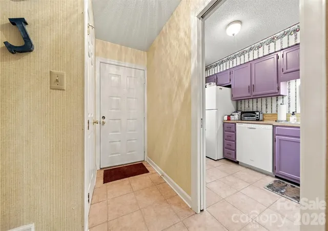 Photo 3 of Townhouse for sale at 2705 N Center St #37, Hickory, NC 28601 | MLS# 4424628 | Listing updated on 2026-09-17