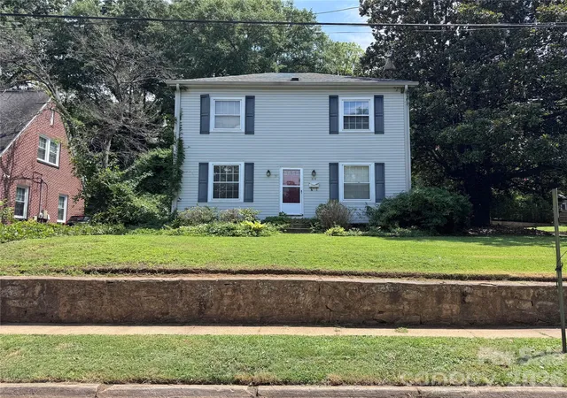 Photo 1 of Sale Pending at 614 Neil St, Gastonia, NC 28052 | MLS# 4424636 | Listing updated on 2026-09-26