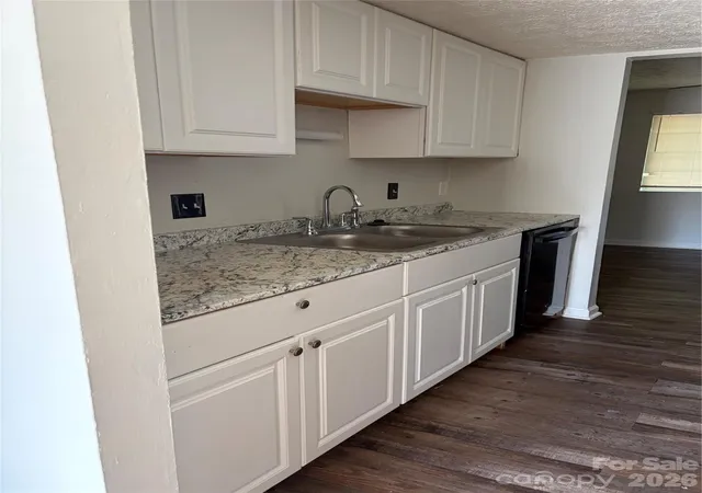 Townhouse for sale at 9456 Lexington Cir #Unit C, Charlotte, NC 28213 | MLS# 4424643