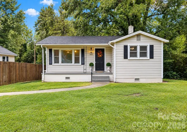 Photo 1 of Single family home for sale at 143 Waco Ave, Kannapolis, NC 28083 | MLS# 4424660 | Listing updated on 2026-09-25