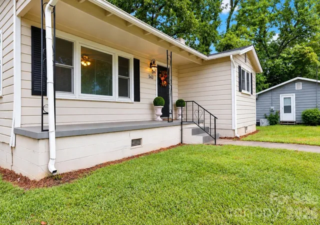 Photo 3 of Single family home for sale at 143 Waco Ave, Kannapolis, NC 28083 | MLS# 4424660 | Listing updated on 2026-09-25