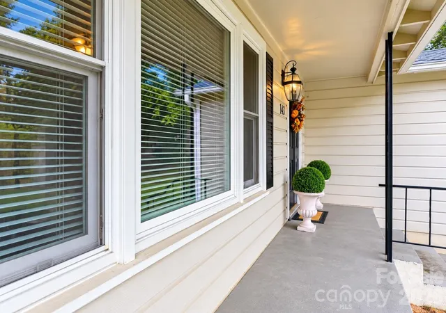 Photo 4 of Single family home for sale at 143 Waco Ave, Kannapolis, NC 28083 | MLS# 4424660 | Listing updated on 2026-09-25