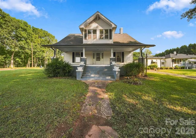 Photo 1 of Single family home for sale at 3140 W Main St, Claremont, NC 28610 | MLS# 4424661 | Listing updated on 2026-09-23