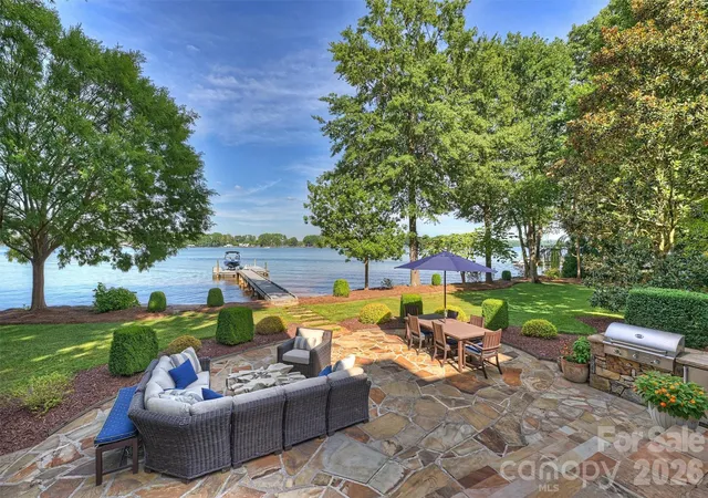 Photo 4 of Single family home for sale at 125 Falmouth Rd, Mooresville, NC 28117 | MLS# 4424663 | Listing updated on 2026-09-19