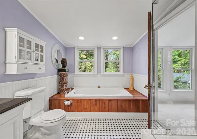 Photo 4 of Single family home for sale at 1301 Pinecrest Ave, Charlotte, NC 28205 | MLS# 4424665 | Listing updated on 2026-10-07